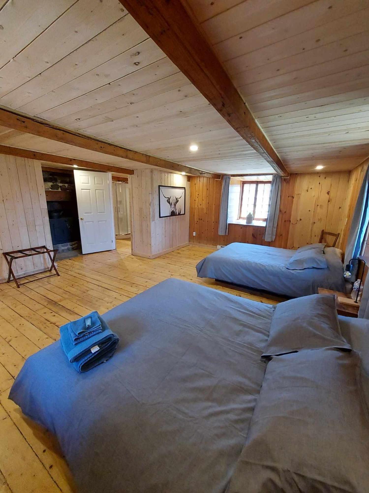 Auberge Le P'Tit Bonheur Saint-Laurent-de-l'ile d'Orleans 외부 사진