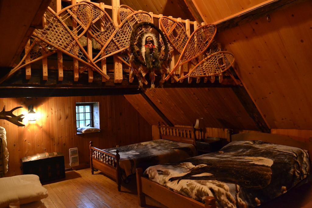 Auberge Le P'Tit Bonheur Saint-Laurent-de-l'ile d'Orleans 외부 사진